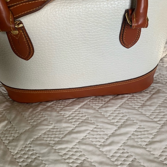 Y S Handbag - Picture 6 of 6